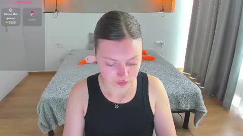 Snapshot of kitkatvel chatting on June 15, 5:53 am kitkatvel online show from June 15, 5:53 am
