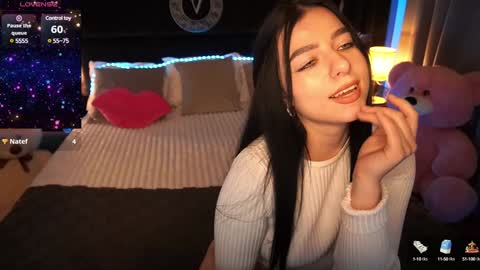 kitness online show from December 6, 11:57 pm