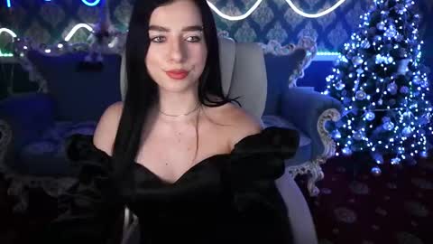 kitness online show from December 9, 8:23 pm