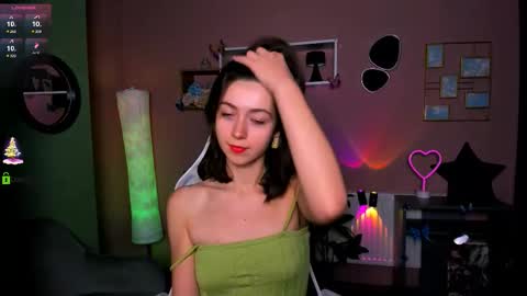 kitniss online show from December 2, 1:17 pm