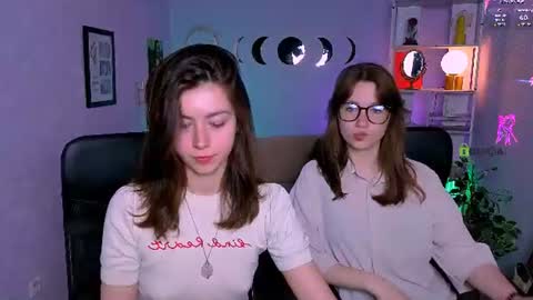 kitniss online show from June 14, 7:16 pm