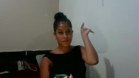 Snapshot of kitra_new chatting on October 28, 9:57 am kitra_new online show from October 28, 9:57 am