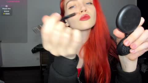 Kitsune online show from December 19, 8:44 pm