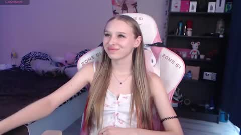 kitsuneyX online show from June 25, 5:12 am