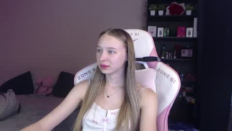 kitsuneyX online show from July 11, 12:46 am