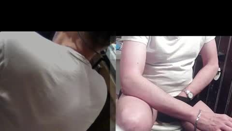 Snapshot of kitt123123 chatting on March 23, 3:43 am kitt online show from March 23, 3:43 am