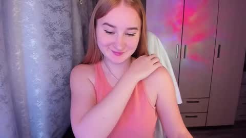 kitten_sun online show from February 10, 1:57 am