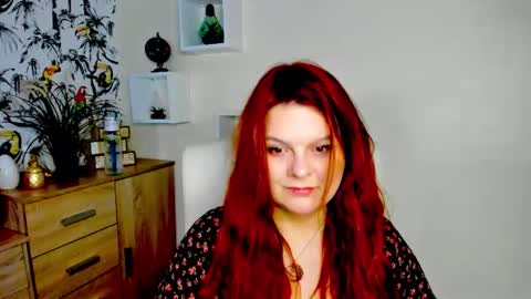 Snapshot of kittengingerxo chatting on May 8, 6:19 am Kitten online show from May 8, 6:19 am