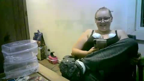 kittenkayla26 online show from October 6, 8:50 pm