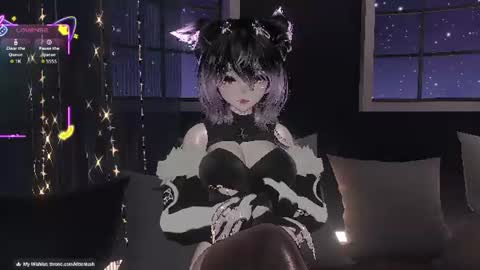 Snapshot of kittenlush chatting on July 24, 1:36 am Kitten Lush online show from July 24, 1:36 am