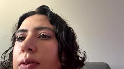 kitty3202 online show from October 14, 5:47 pm