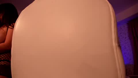 Snapshot of kitty__rouse chatting on December 9, 8:44 am Kitty online show from December 9, 8:44 am