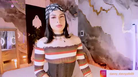 dann  online show from October 30, 5:42 am