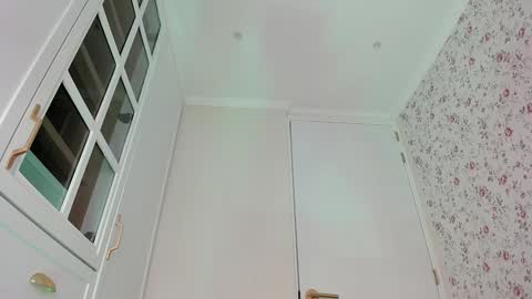 sophie online show from February 22, 6:06 pm