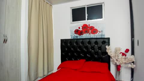 kitty_f00x online show from July 16, 1:06 pm