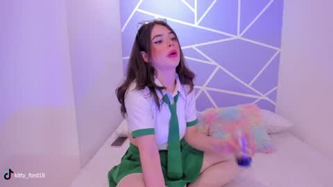 Kitty online show from December 13, 7:53 pm