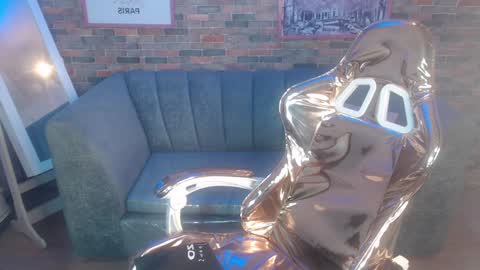 kitty_fox_b online show from January 17, 6:44 pm