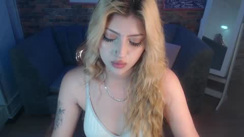 kitty_fox_b online show from January 20, 3:50 pm