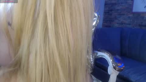 kitty_fox_b online show from March 8, 3:45 pm