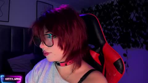 Camila online show from October 15, 2:01 am