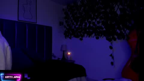 Camila online show from November 15, 2:31 am