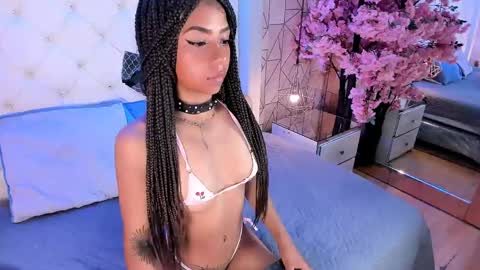 Snapshot of kitty_hart1 chatting on June 8, 12:38 pm Tip Menu de Kitty online show from June 8, 12:38 pm