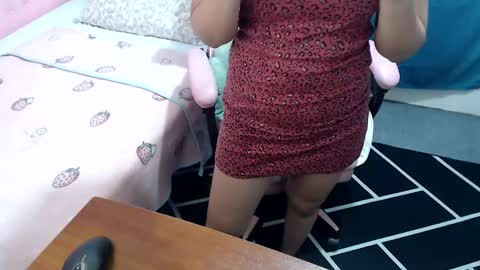 Snapshot of kitty_kity chatting on March 9, 8:40 am Kate online show from March 9, 8:40 am