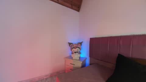 kitty_kryss online show from September 20, 2:40 pm