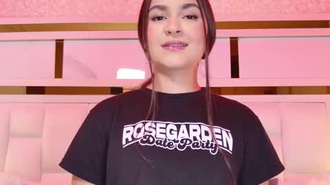 kitty  online show from October 13, 3:06 am