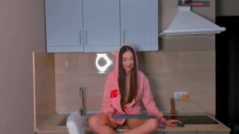 Snapshot of kitty_meu chatting on February 27, 8:09 pm Kitty online show from February 27, 8:09 pm