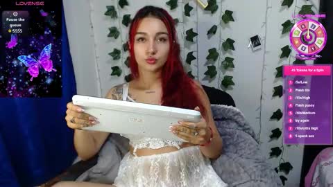 Kitty Saenz online show from September 11, 2:11 am