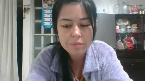 kitty_small69 online show from February 14, 2:41 am