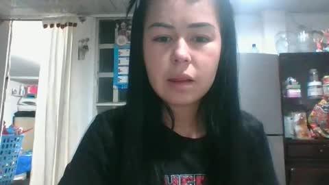 kitty_small69 online show from February 15, 11:45 pm