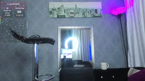 Snapshot of kitty_wichis chatting on June 11, 6:33 am Kendall Saray online show from June 11, 6:33 am