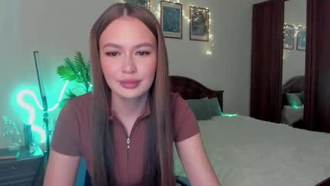 Snapshot of kittyangel00 chatting on March 12, 12:55 pm kittyangel00 online show from March 12, 12:55 pm