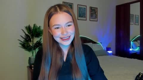 Snapshot of kittyangel00 chatting on March 23, 12:20 pm kittyangel00 online show from March 23, 12:20 pm