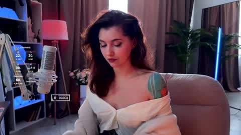 Snapshot of kittybay_ chatting on April 8, 9:09 am KittyBay online show from April 8, 9:09 am