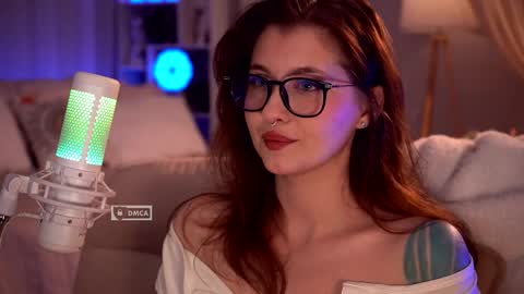 Snapshot of kittybay_ chatting on May 15, 10:00 am KittyBay online show from May 15, 10:00 am