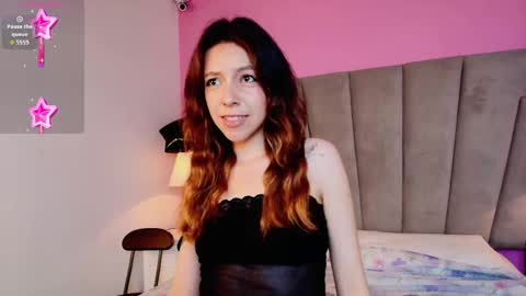 Kitty online show from November 24, 1:11 pm