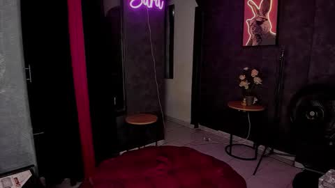 Snapshot of kittyhotts chatting on March 24, 10:09 am Sari bell online show from March 24, 10:09 am