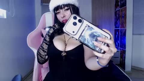 kittyhouse_hs online show from June 24, 9:03 pm