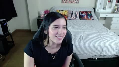Snapshot of kittykat18x chatting on June 4, 3:12 am Isabel online show from June 4, 3:12 am