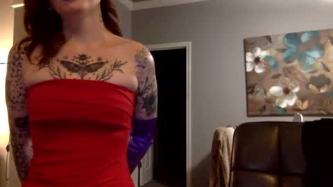 kittykatcoco online show from November 1, 8:38 am