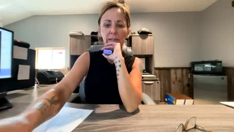 Snapshot of kittykattlove2 chatting on July 17, 4:23 pm kittykattlove2 online show from July 17, 4:23 pm
