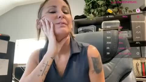 Snapshot of kittykattlove2 chatting on July 29, 3:54 pm kittykattlove2 online show from July 29, 3:54 pm