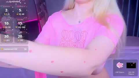 Snapshot of kittykendall chatting on June 5, 6:13 pm kittykendall online show from June 5, 6:13 pm