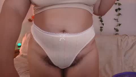 L          FOLLOW ME ON IG kittylu    online show from June 20, 3:42 am