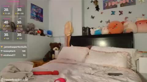 kitty online show from June 25, 5:12 am