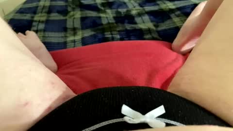 Snapshot of kittyneedsherdaddy chatting on November 20, 10:15 am kittyneedsherdaddy online show from November 20, 10:15 am