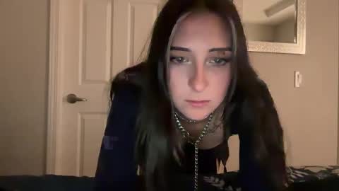 kittypurr79 online show from December 19, 6:34 am